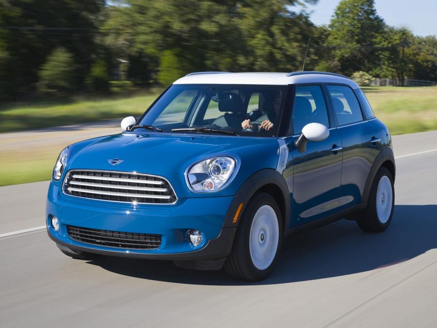  Mini Cooper Countryman 2010 года  (US) (фото 6 из 9)